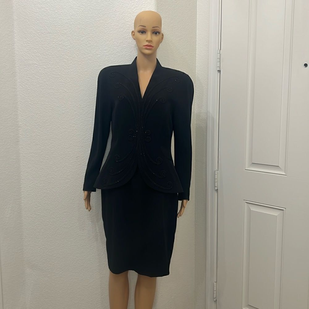 Daymor Couture By C Mercedes Ferreira Woman’s Sz 8 Black Dress